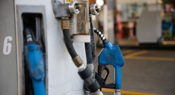 Em nova disparada dos combustíveis, gasolina chega a R$ 5,89 nos postos da capital